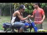 Chupando o motoqueiro da favela